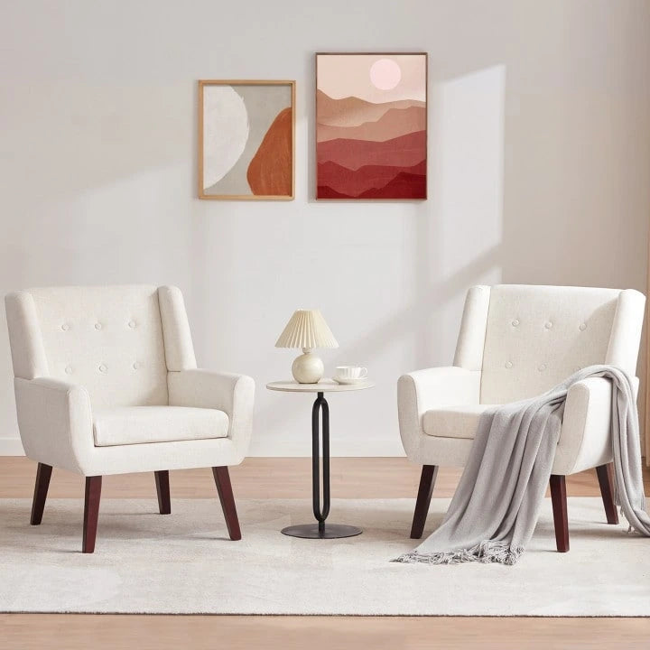 2 moderne Akzentstühle mit Knopfheftung